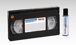 чистящая VHS видеокассета